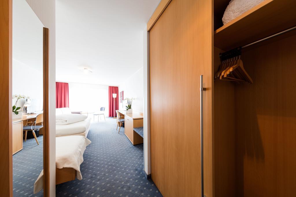 Hotel Hoefli Altdorf Quarto foto